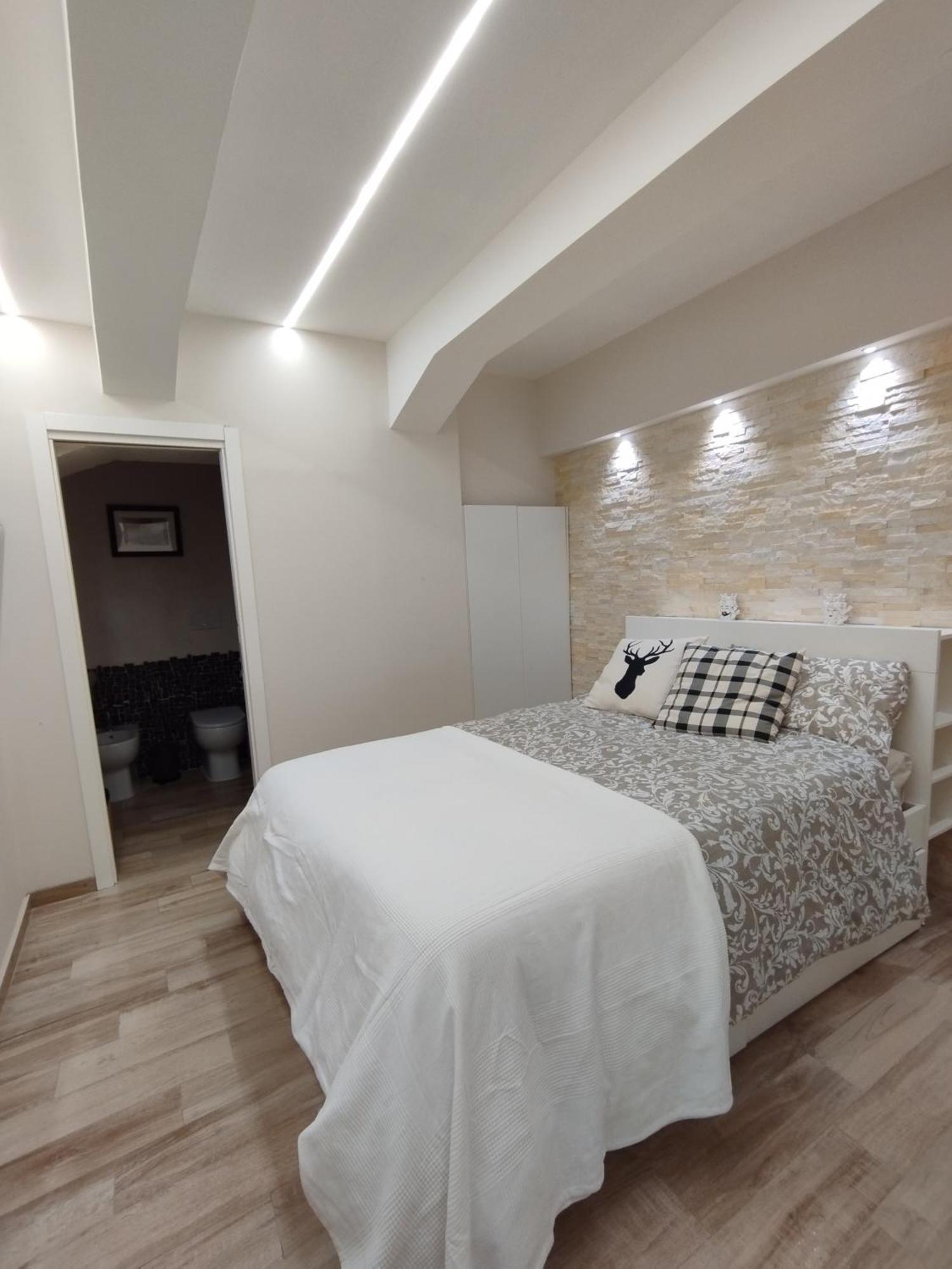 Appartamento La Casa Nel Cortile Catania Esterno foto
